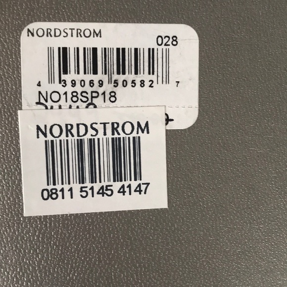 Nordstrom earrings cubic zirconia sterling silver - Picture 4 of 5